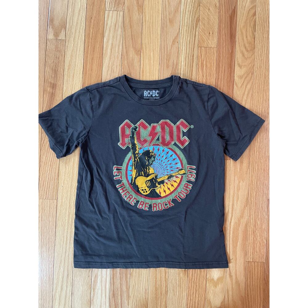 Unisex‎ Black Label Vintage Tees Size Small Distressed Finish